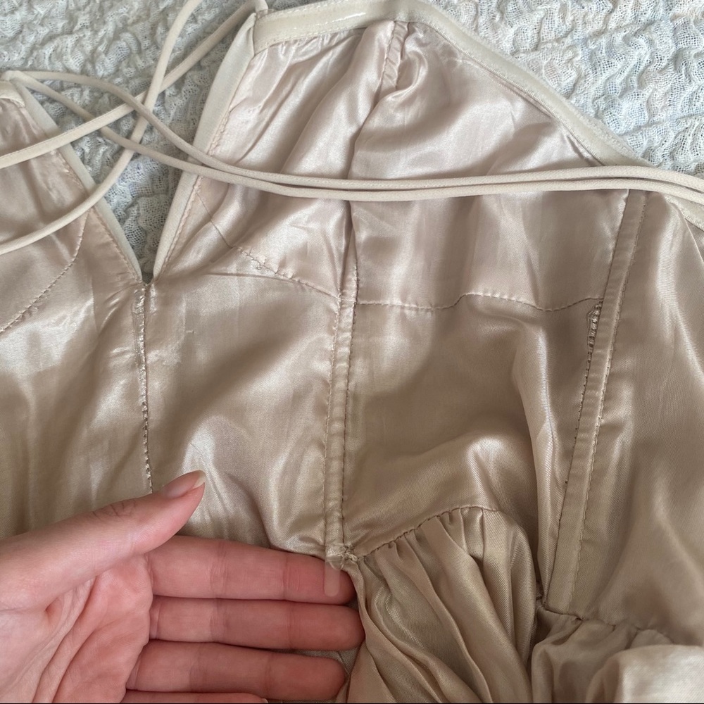 H&M Nude Dress - Picture 4 of 6